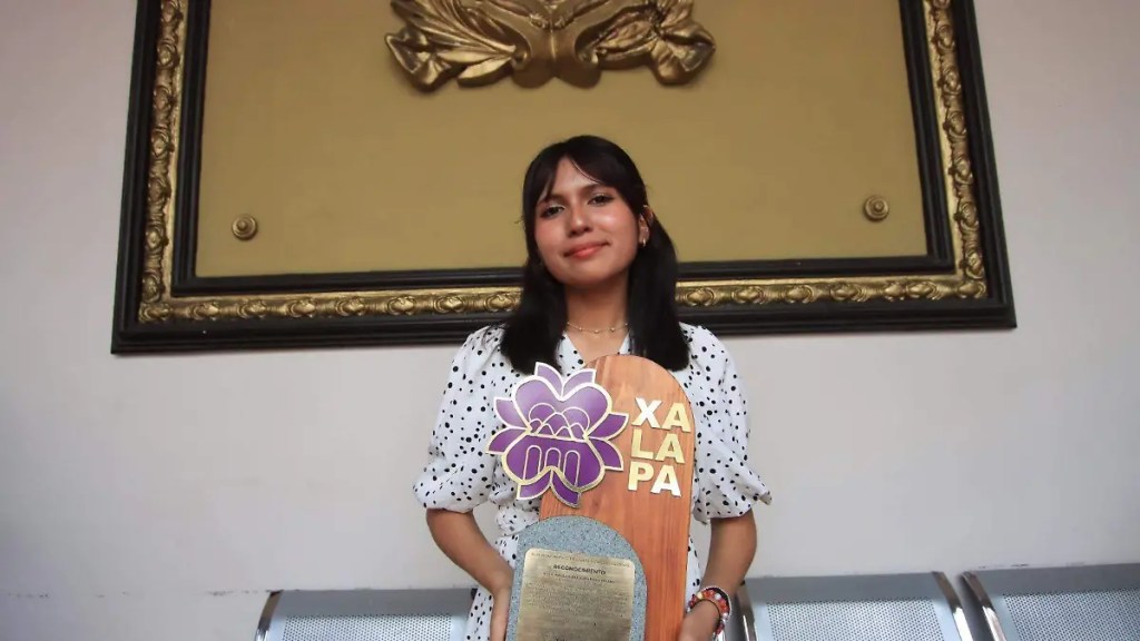 Ángela Olazarán: Orgullo universitario y premio estatal de la mujer 2025 en&nbsp;Veracruz